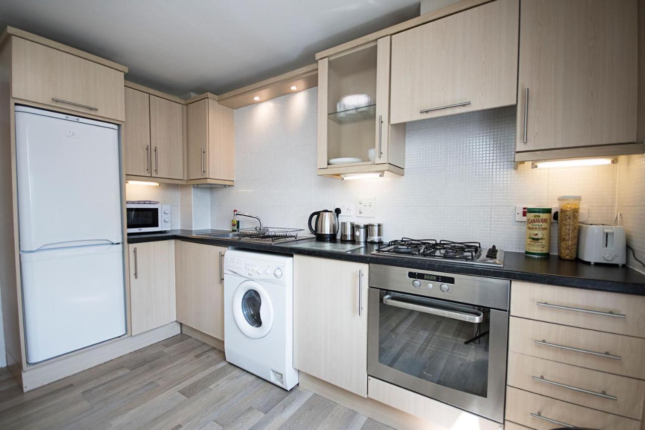 Lochend Serviced Apartments Edinburgh Eksteriør bilde