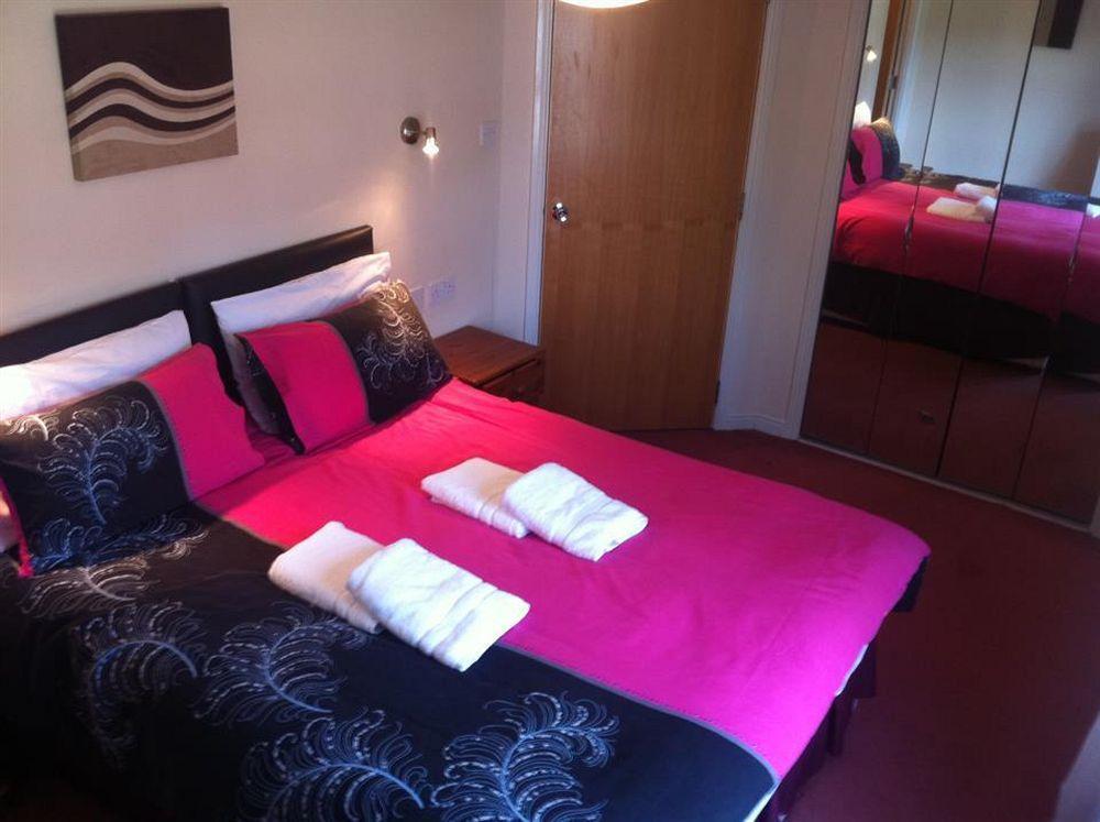 Lochend Serviced Apartments Edinburgh Eksteriør bilde